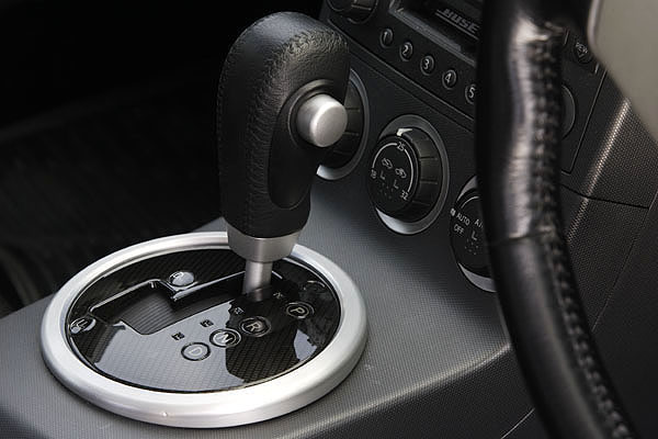 Racing Shift Indicator Harness Kit for the Nissan 350Z by Mine's
