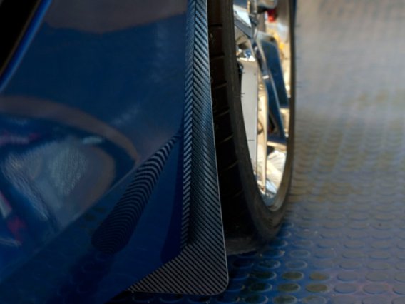 2014-2019 C7 Corvette Carbon Fiber Wrap Splash Guards 2pc front