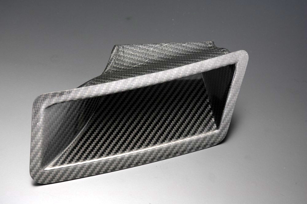 Carbon Fiber Air Scoop for the Nissan 350Z by Mine's