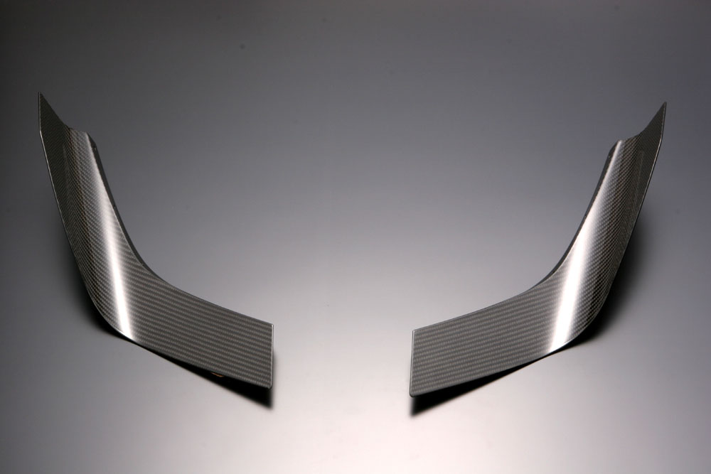 Dry Carbon Fiber Racing Canards for the Nissan GT-R