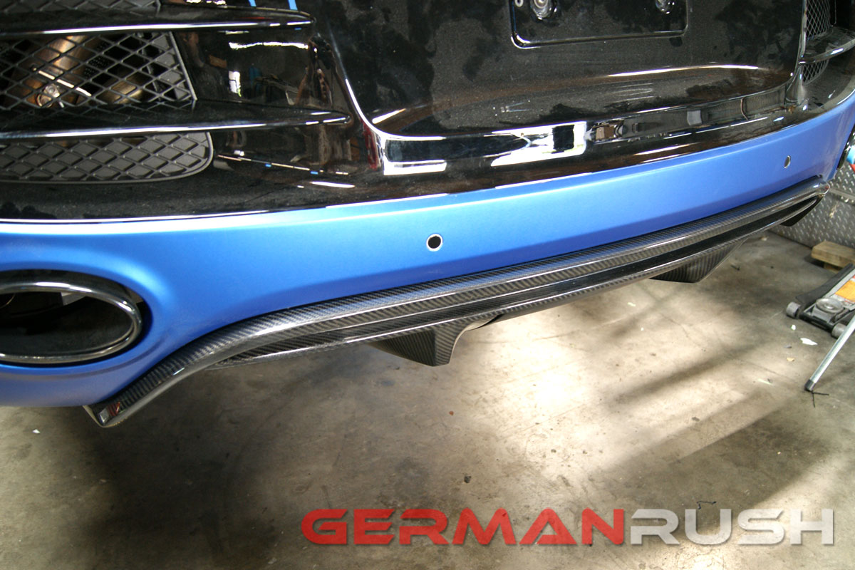 2010-2013 Audi R8 V10 Style Carbon Fiber Rear Diffuser