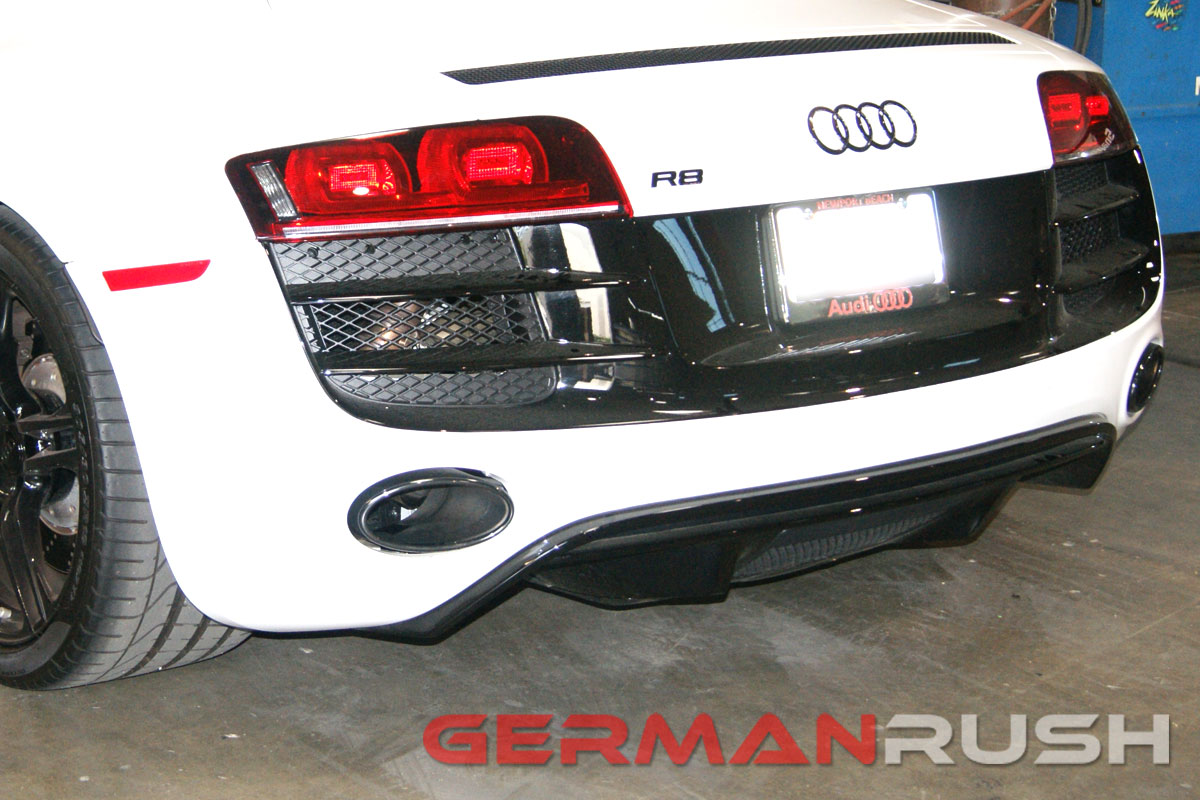 2010-2013 Audi R8 V10 Style Paintable Fiber Glass Rear Diffuser