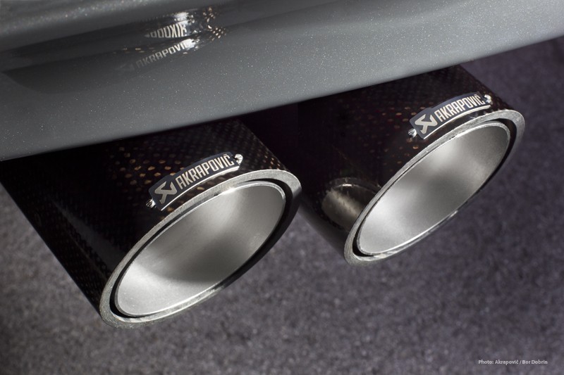 Titanium 1M Akrapovic Evolution Exhaust