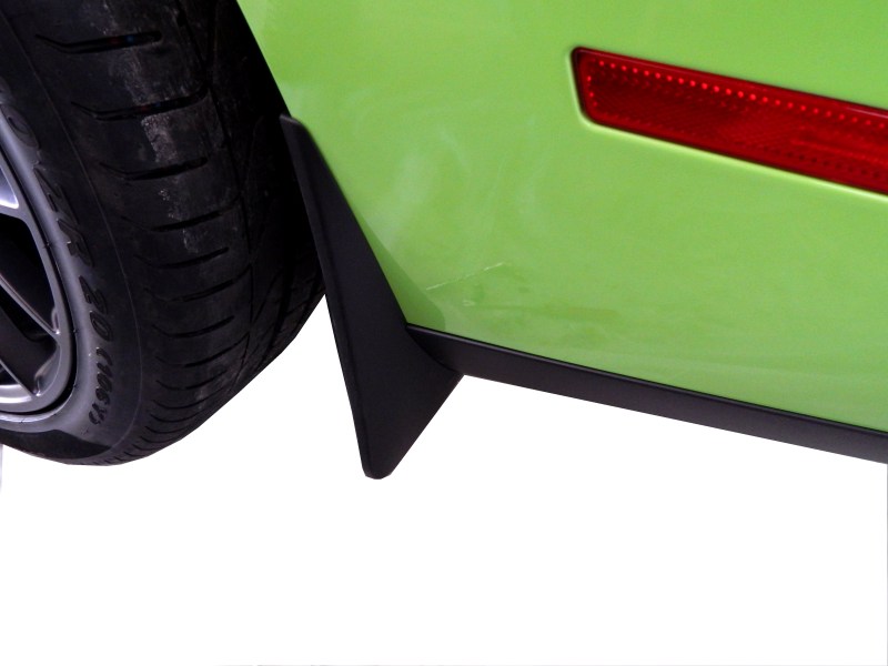 2015 Dodge Challenger SRT Hellcat Splash guards mud flaps