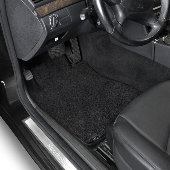 2002-2007-mercedes-c-class-lloyd-ultimat-front-floor-mats