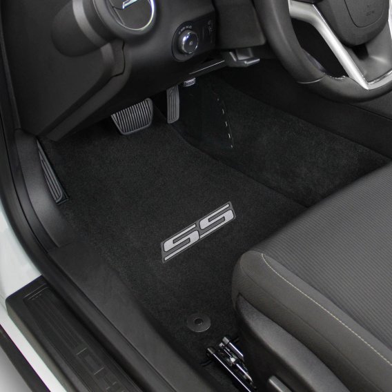 2016-2020-camaro-lloyd-mats-2pcs-mats-ss-silver-logo