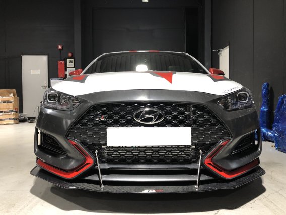 APR Performance Carbon Fiber Wind Splitter With Rods fits 2019-up Hyundai Veloster N