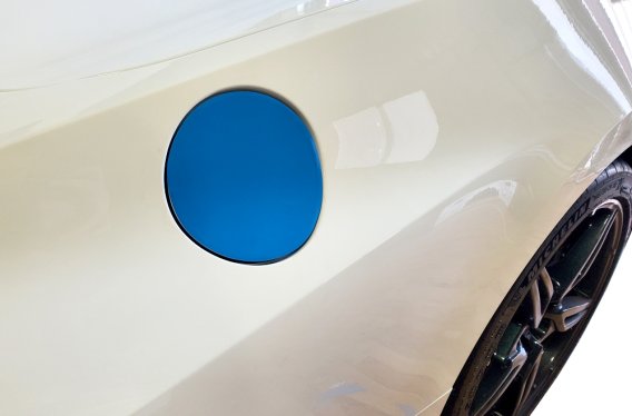 2020-2025 C8 Corvette Vinyl Gas Door Overlay - Gloss Carbon Flash - No Logo
