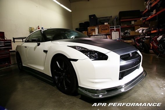 APR Performance Carbon Fiber Front Airdam fits 2008-2011 Nissan GTR R35