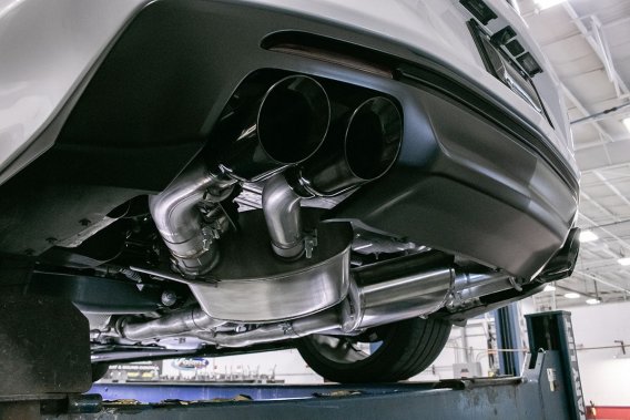 Corsa 2016-24 Chevrolet Camaro SS/ZL1 6.2L V8 Black Xtreme Axle-Back Exhaust (w/ Factory NPP Valv...