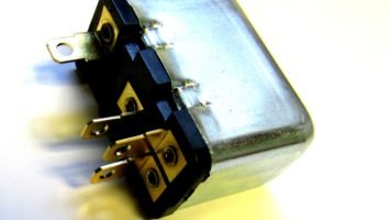 1971-1973 Chrysler E-Body Challenger Cuda Charger GTX Roadrunner Satellite Horn Relay by Vans Aut...