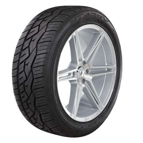 Nitto NT420V 305/50R20 Radial Tire - 120H XL