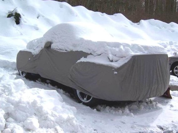 CoverKing Autobody Armor Car Cover Protecting A Car From Snow