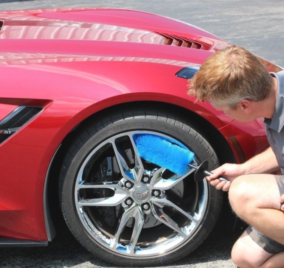 Chrome Rim and Wheel Cleaning Brush